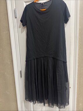 Morgane Le Fay Black Short-Sleeve Chiffon Midi Dress